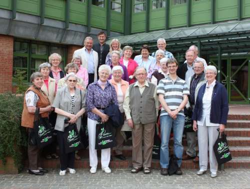 Mitglieder vom CBF Velen-Ramsdorf vor der Kreisverwaltung